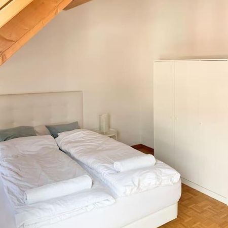 Charming Penthouse With Veranda In The Center Of Brig Buitenkant foto